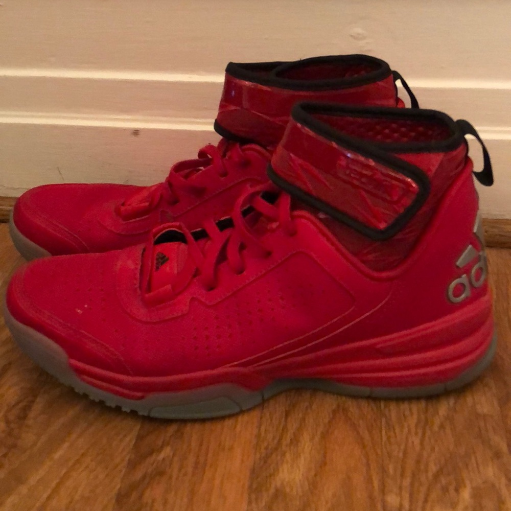 Adidas men’s red sneakers 8.5